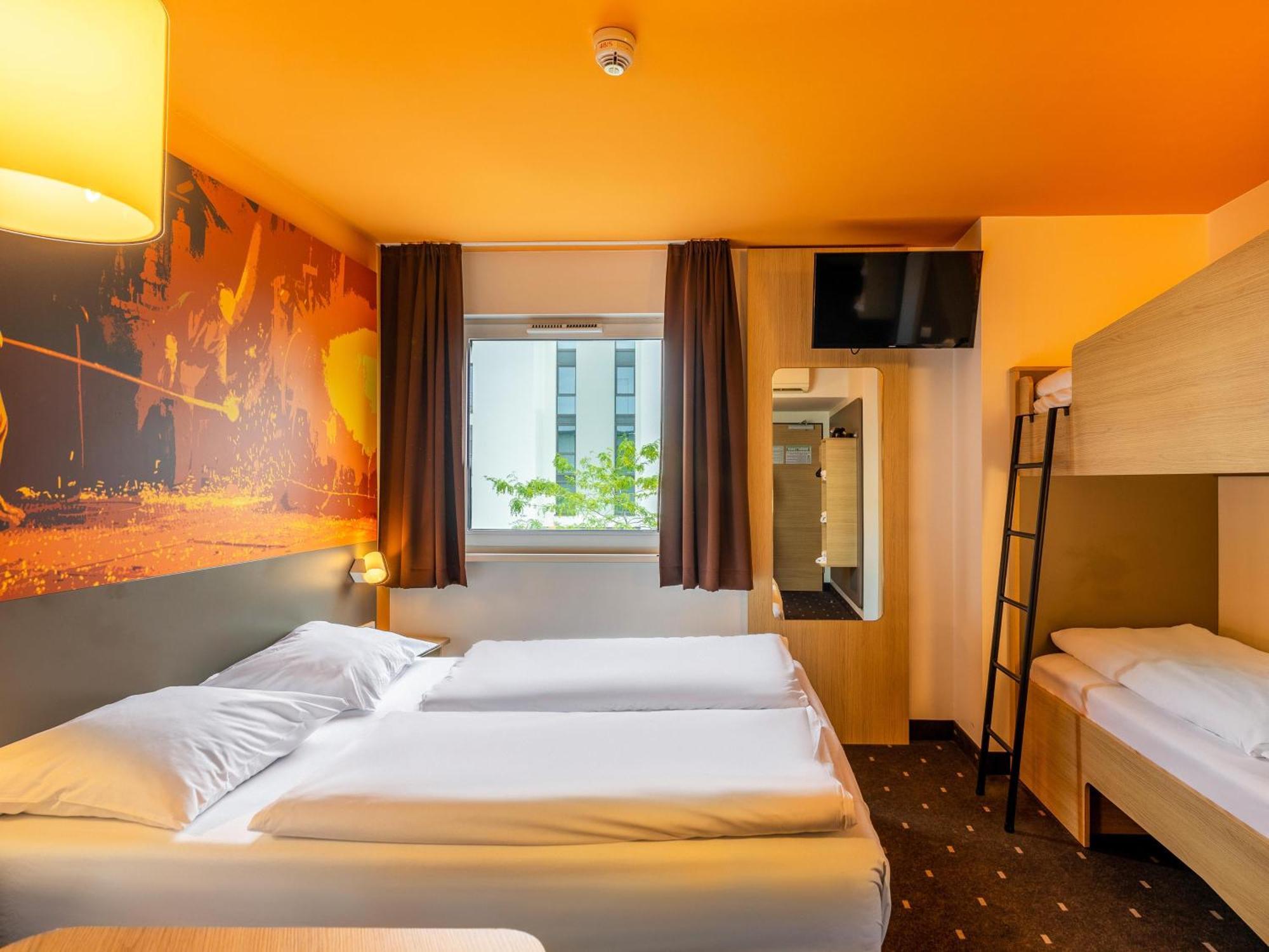B&B Hotel Essen-City Bagian luar foto