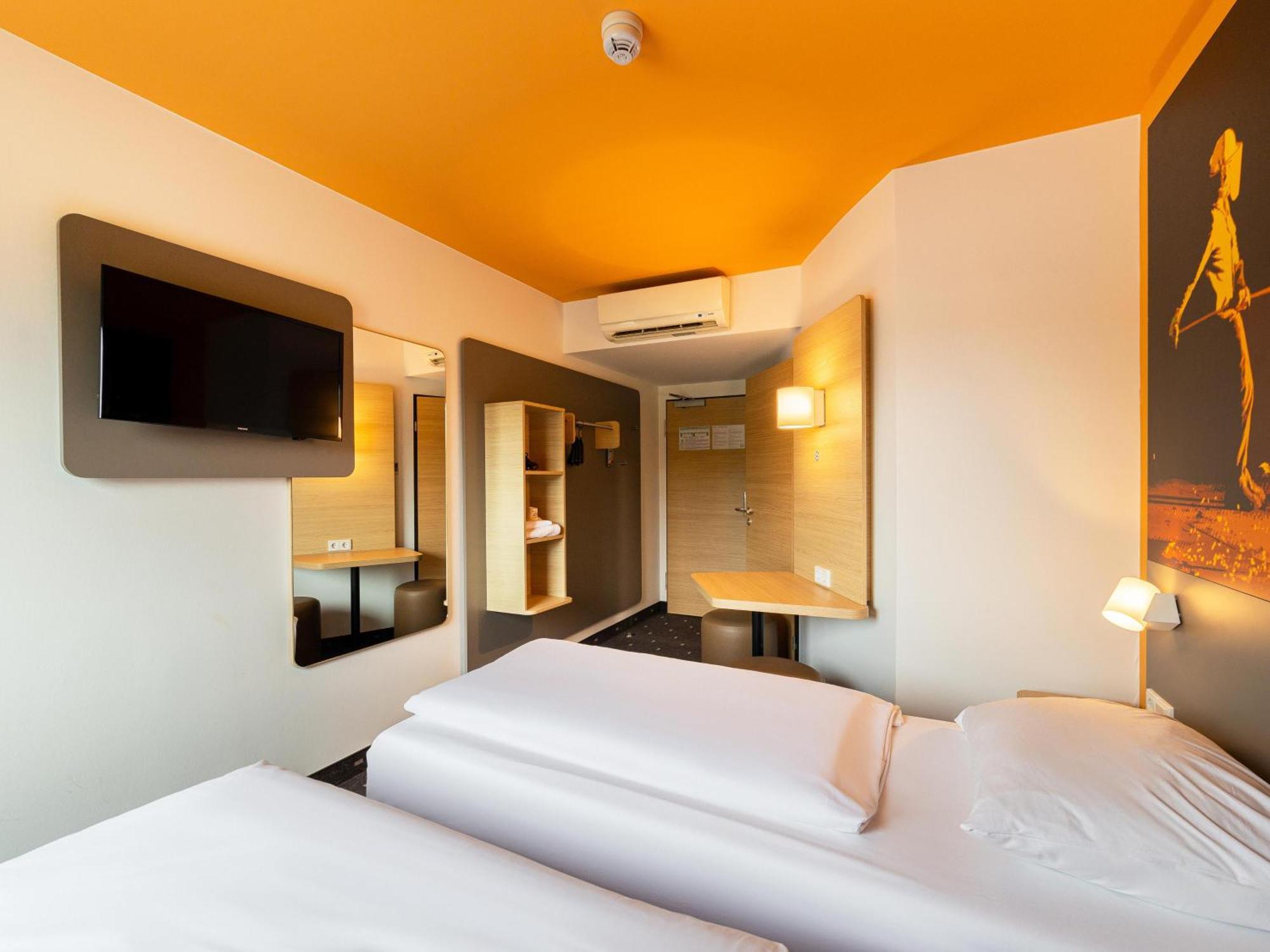 B&B Hotel Essen-City Bagian luar foto