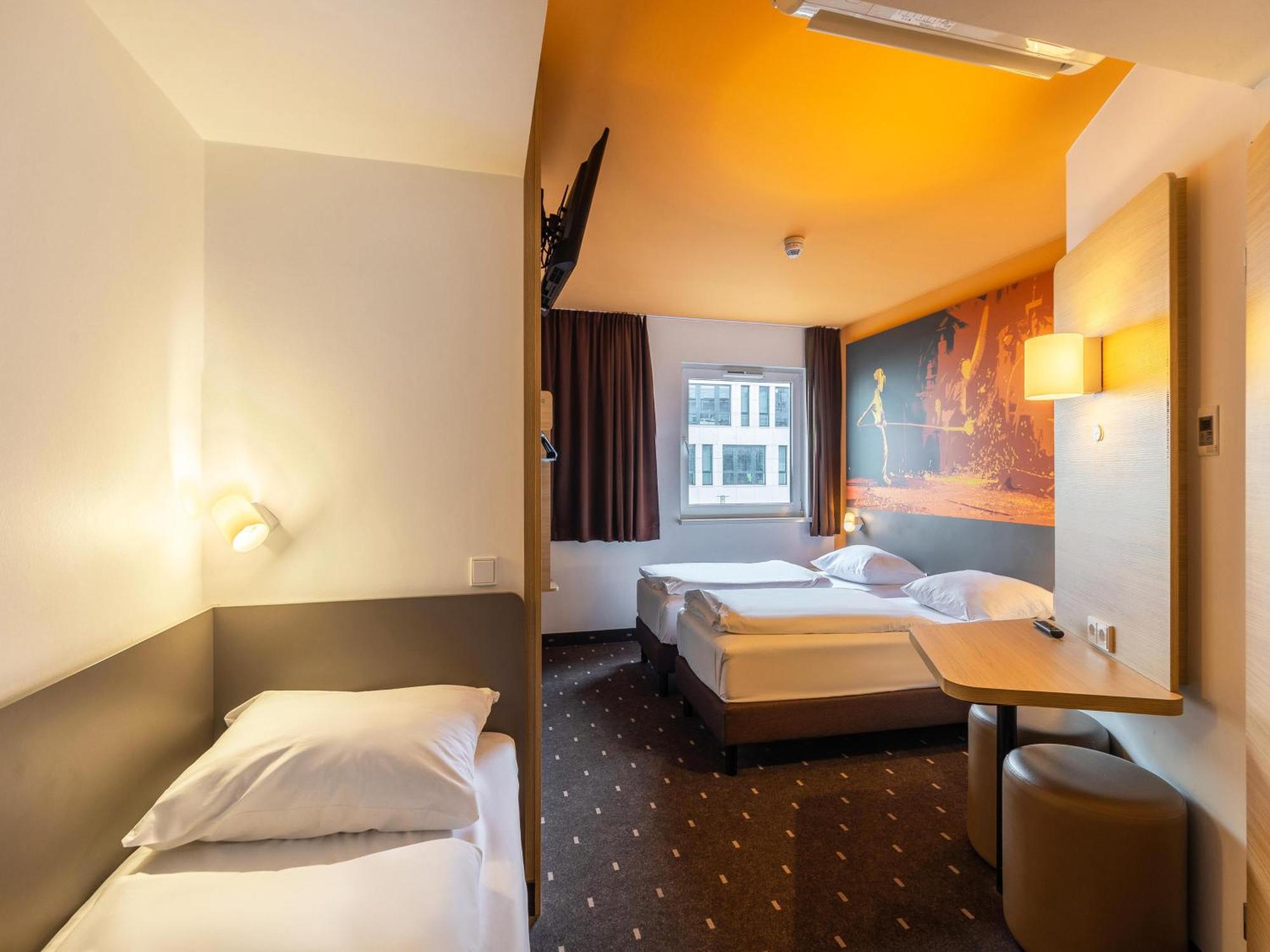 B&B Hotel Essen-City Bagian luar foto