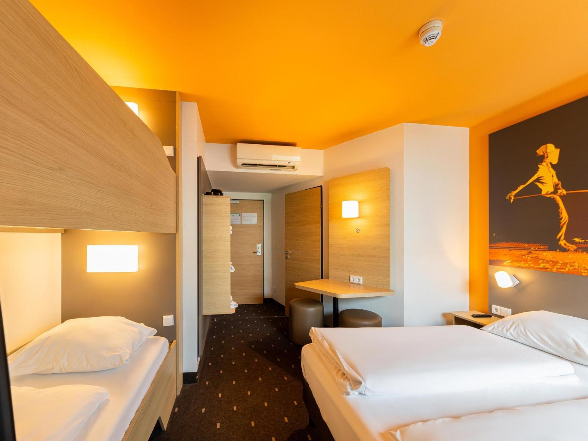 B&B Hotel Essen-City Bagian luar foto