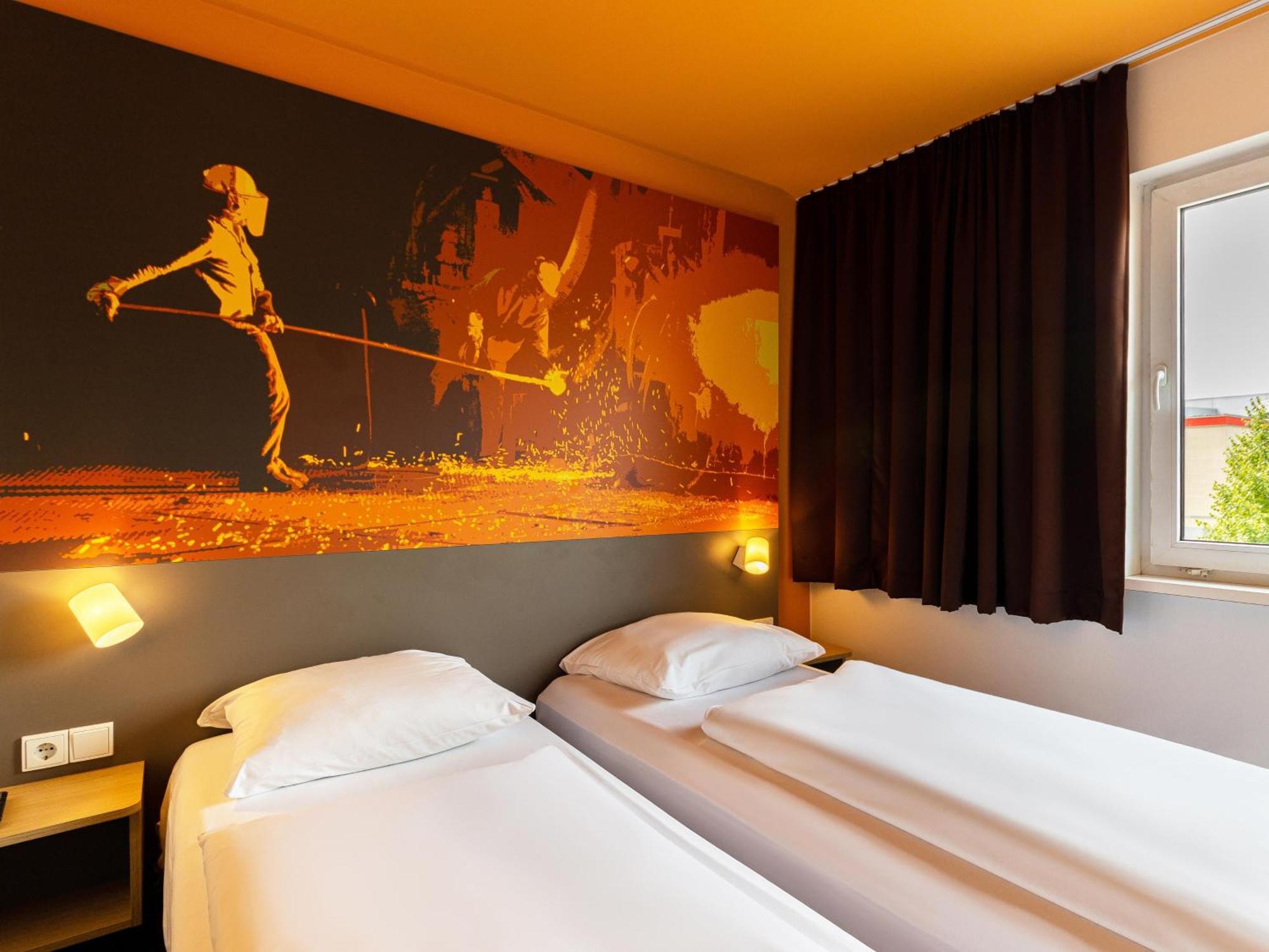 B&B Hotel Essen-City Bagian luar foto
