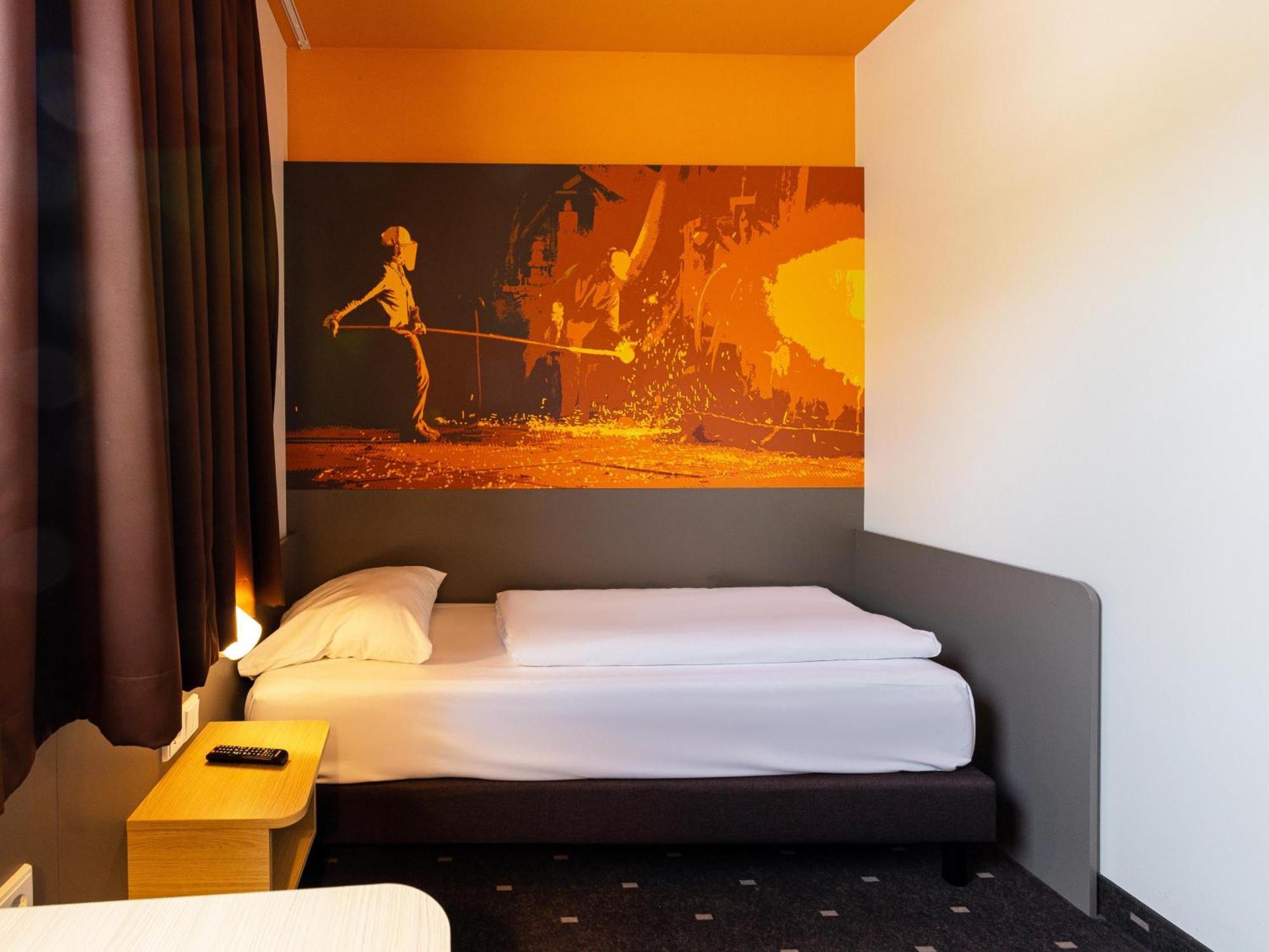 B&B Hotel Essen-City Bagian luar foto