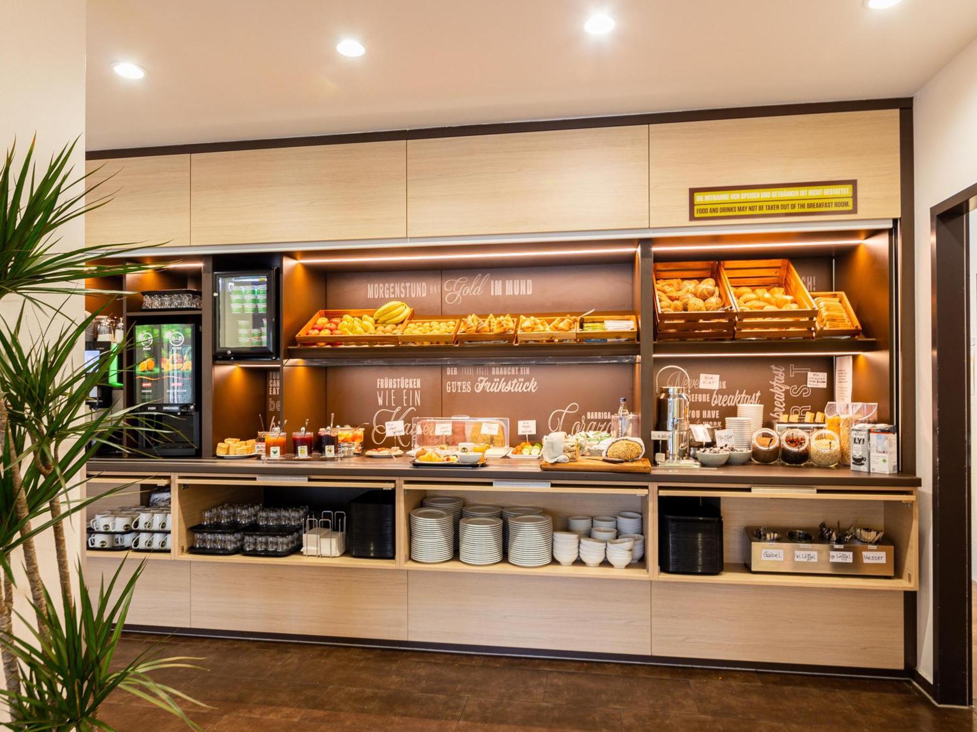 B&B Hotel Essen-City Bagian luar foto
